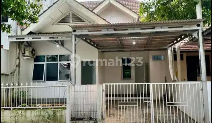 House in Giri Loka BSD. Good SHM. Near ITC BSD.