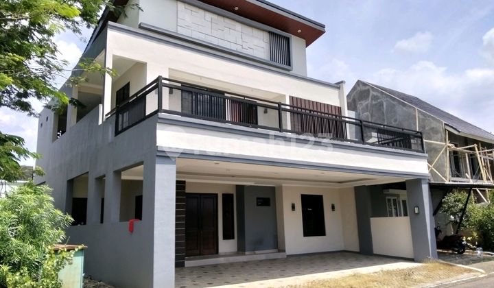 Nice House Near Toll Access BSD at Simplicity The Icon BSD