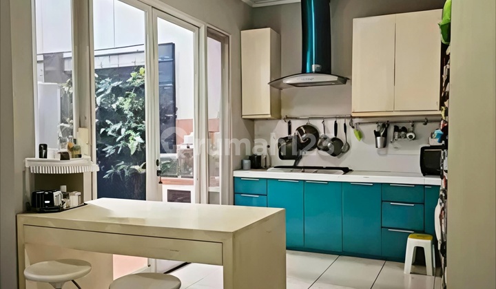 Semi Furnished Good SHM House in Cluster Sevilla Bsd 2