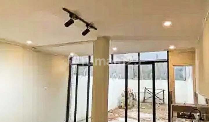 Rumah Di Villa Dago Boulevard Pamulang  2