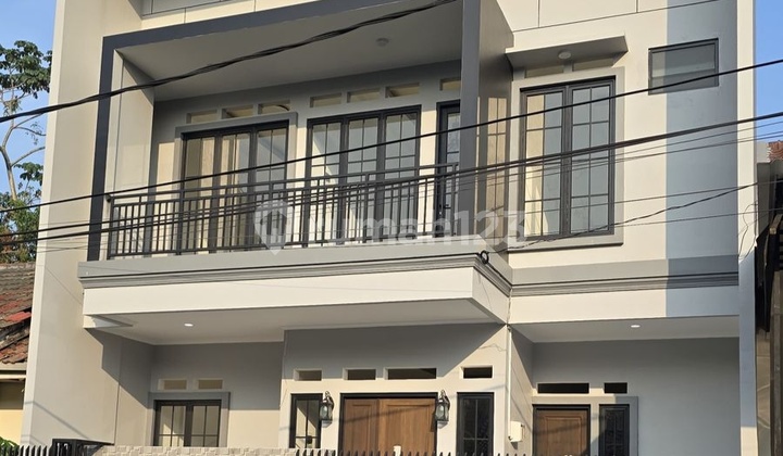 Rumah Bagus Siap Huni Shm Di Griya Loka Bsd. Dekat Akses Toll Dan Stasiun Rawabuntu