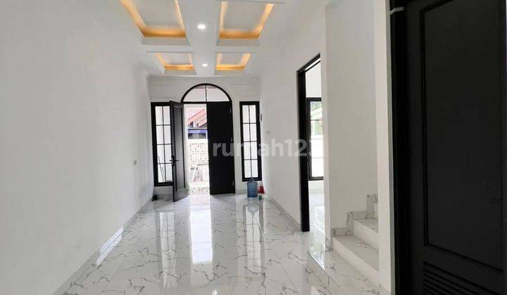 Rumah Unfurnished Baru SHM - Sertifikat Hak Milik di BSD Griya Loka 2