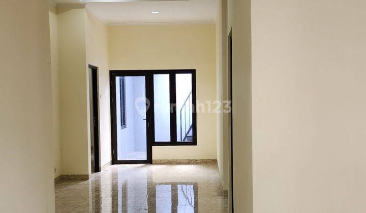 Rumah Bagus SHM - Sertifikat Hak Milik di Serpong Villa Melati Mas Unfurnished 2