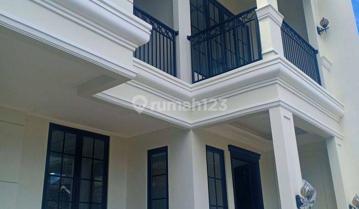 Rumah Unfurnished Bagus SHM - Sertifikat Hak Milik di BSD Griya Loka 2