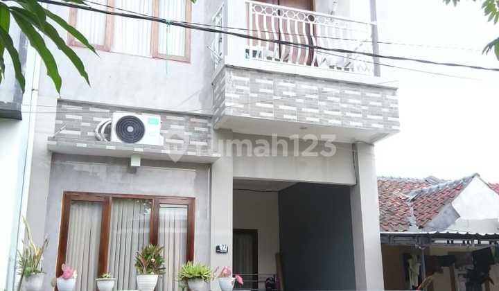  Dijual Rumah Mewah 2 Lantai - Full Interior!