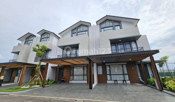 Rumah Mewah dekat Bandara di Summarecon Makassar 2
