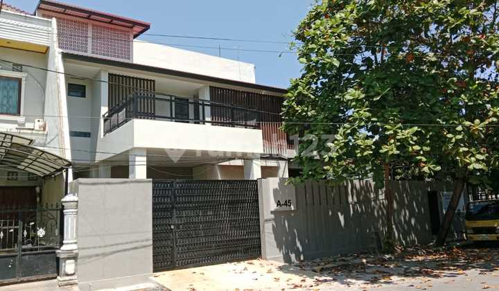 Limited opportunity for you to get a comfortable home with high investment return in Panakkukang, Makassar. 1