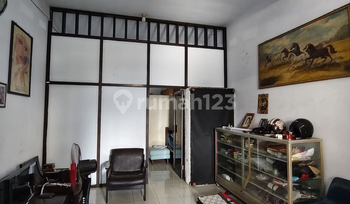 For Sale Strategic Shop House in Pettarani 2. Central Makassar City 2