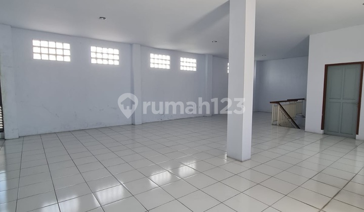 SHM TOWNHOUSE IN MAKASSAR 3 FLOORS NEAR THE PORT 2