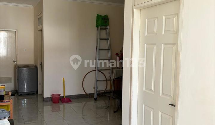 SEMI-FURNISHED LUXURY HOUSE in Puri Mutiara – A Comfortable & Elegant Residence Ready to Occupy! 2