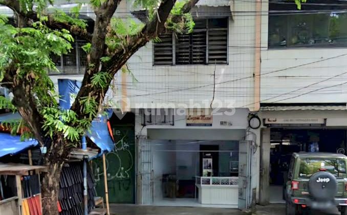 Ruko Strategis di Veteran Selatan Selangkah ke Rappocini Raya Ruko Strategis di Veteran Selatan Selangkah ke Rappocini Raya