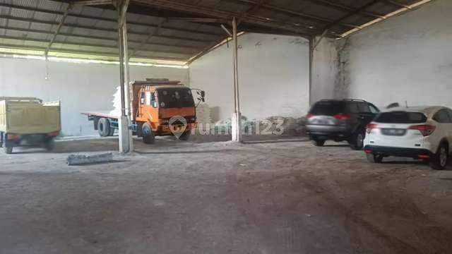 Ambyar, Gudang Lama Tengah Kota Cibolerang Holis Cigondewah Kopo Bandung 3