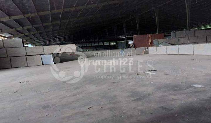 Gudang Luas Siap Pakai di Bandung Timur,mantap Betul  7