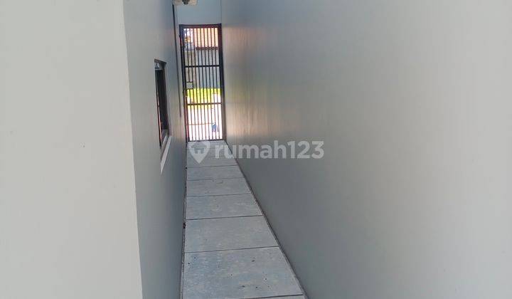 Rumah Minimalis Modern 2 Lantai, Dekat Tol Buah Batu 2