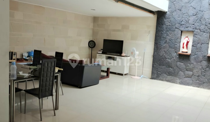 Rumah Siap Huni Tengah Kota Dekat Alun Alun Cimahi Rumah Siap Huni Tengah Kota Dekat Alun Alun Cimahi