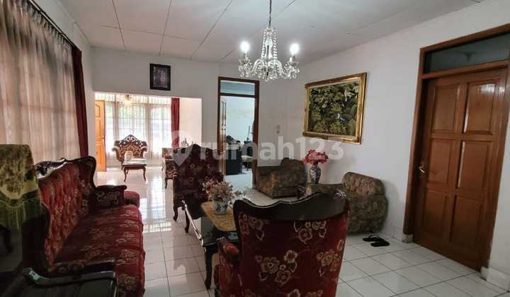 Dijual Rumah Di Jl. Laswi Bandung, Cocok Untuk Usaha Dijual Rumah Di Jl. Laswi Bandung, Cocok Untuk Usaha