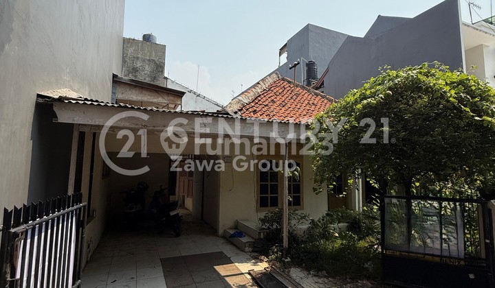 Dijual Rumah Hitung Tanah di Grogol Jakarta Barat