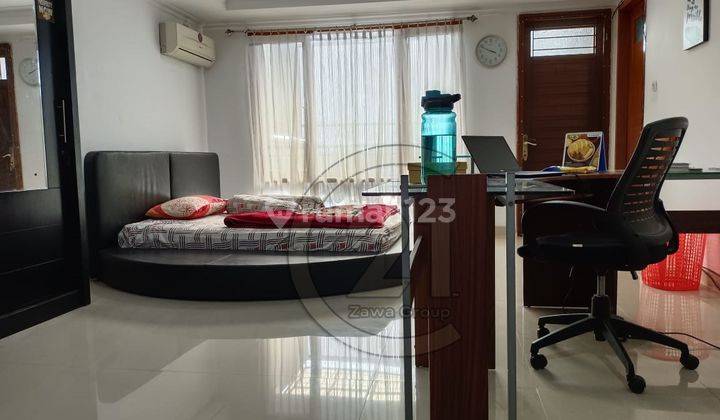 Dijual Murah Rumah Lux 4 Lantai Cluster Palmerah Residence 1