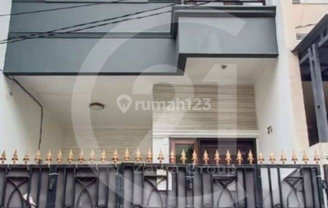 Rumah 3 Lantai Bangunan Baru di Duri Kepa Kebon Jeruk 1