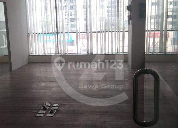 Di Sewa Office Apl Tower Lantai Sedang Ufurnished 1