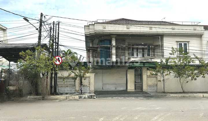 Dijual Rumah Hook 2 Lantai Pinggir Jalan Pluit Jakarta Utara Dijual Rumah Hook 2 Lantai Pinggir Jalan Pluit Jakarta Utara
