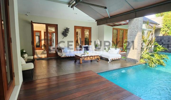 Quick Sale Tropical Nuance House in Cilandak, South Jakarta