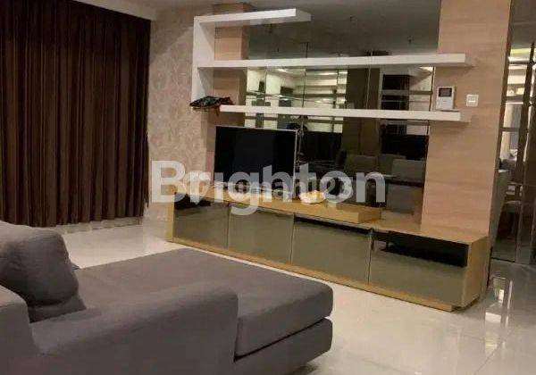 Apartemen La Riz Mansion Private Lift, Pojok, Best View, Fully Furnished  1