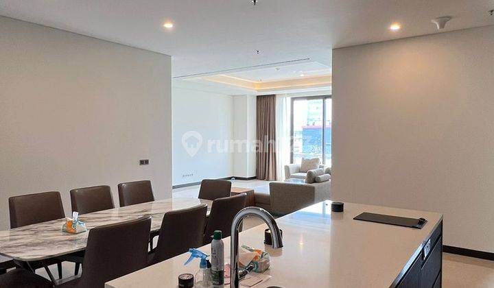 Apartemen Exclusive 3+1 Bedroom Di Menteng Jakarta Pusat 1