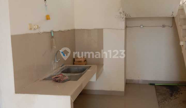 Rumah di Perum Griya Lestari, Ngaliyan Semarang 2