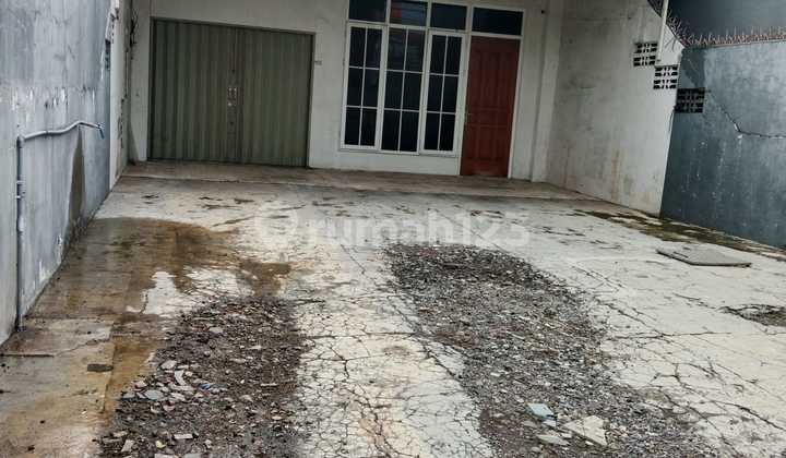 Rumah di Jalan Dr Wahidin Candisari Semarang 1