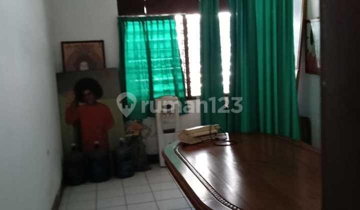 Ruang Usaha di Puri Anjasmoro, Semarang Barat 2