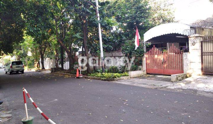 Rumah Tua Hitung Tanah Saja di Jalan Tirtayasa Kebayoran Baru 2