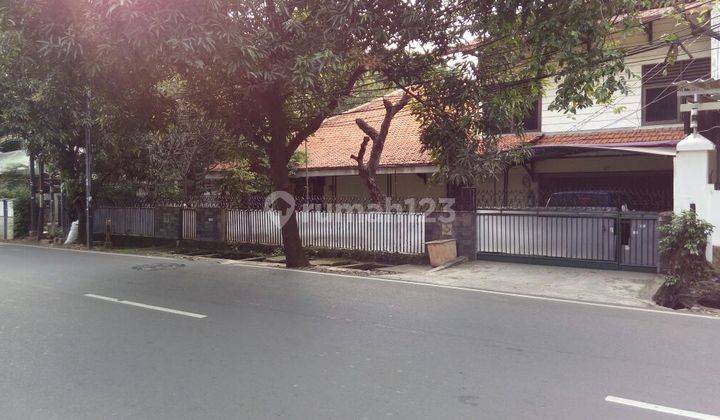 Rumah Cempaka Putih di Pinggir Jalan Untuk Komersil 1