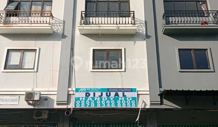 Toho Boulevard Shop House PIK