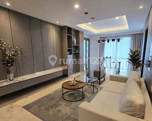 Apartement 3BR Private Lift Type Sapphire Full Furnish di Hegarmanah Residence 2