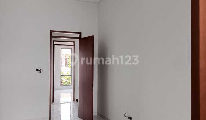 New Mekar Wangi House