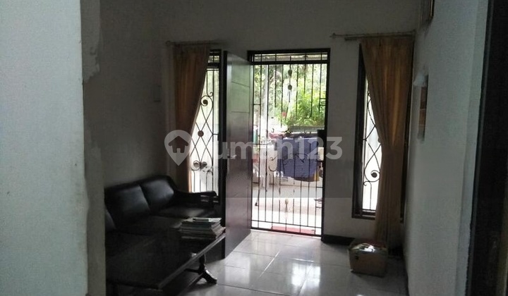 Jual Rumah Taman Holis Indah 1 Lantai 2