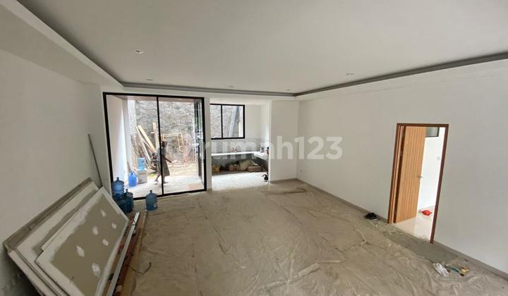 Rumah Singgasana Minimalis Modern 3