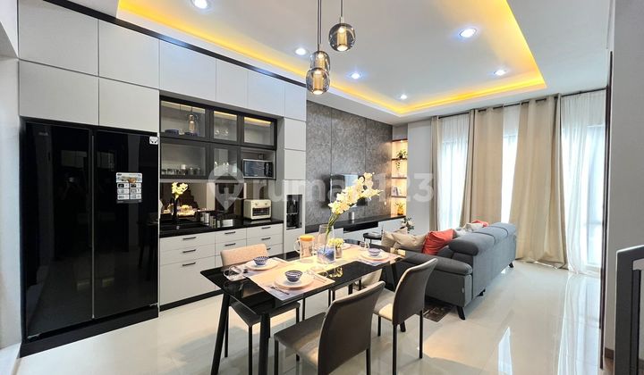 Rumah Baru Setraduta Minimalis Fully Furnished 2