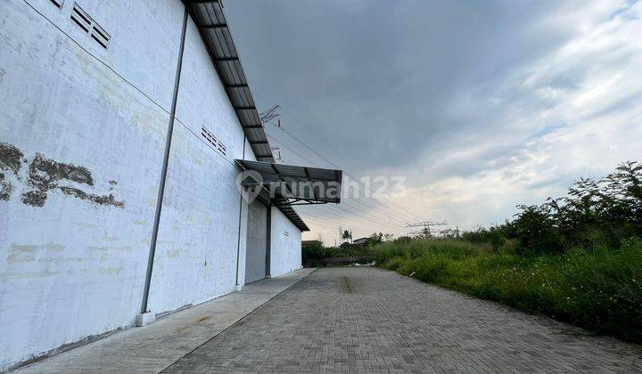 Sewa Gudang Bersama Dekat Tol Moh Toha Akses Container 40ft 2