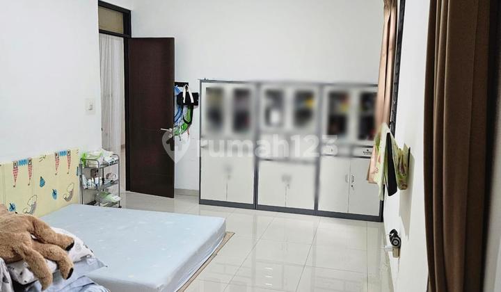 Jual Rumah Hoek Holis Minimalis Siap Huni