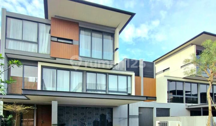 For Sale Rumah Mewah di Lyndon Nava Park Sudah Ada Private Pool 1