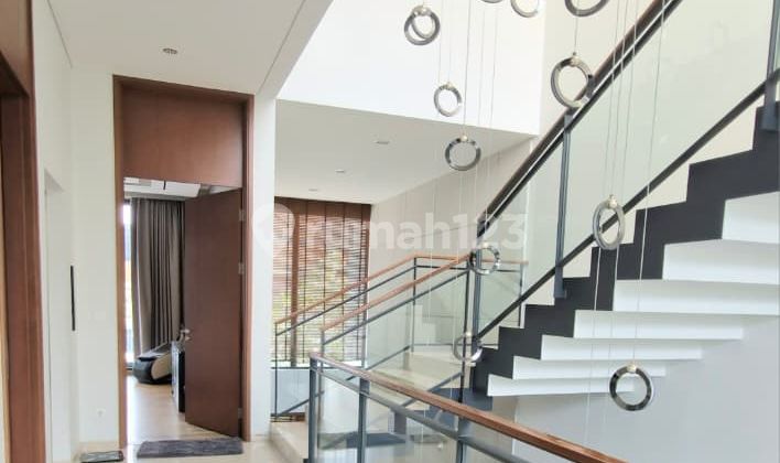 For Sale Rumah Mewah di Lyndon Nava Park Sudah Ada Private Pool 2