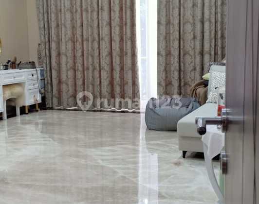 Rumah Lux Permata Buana, Minimalis Modern, swimming pool  2