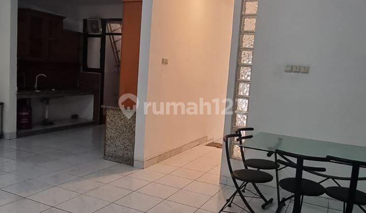 Rumah Sewa Permata Buana kondisi rapih 