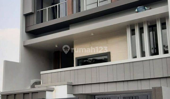 Brand New Minimalis Modern Rumah Permata Buana  1