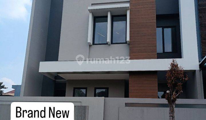 Brand New Minimalis, Rumah Metland Puri hadap selatan  1