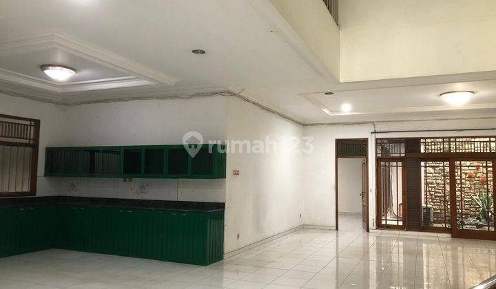 Lepas Cepat Rumah Intercon Kebon Jeruk jalan lebar  2