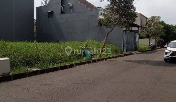 Kavling Puri Botanical Lokasi bagus hadap selatan  2