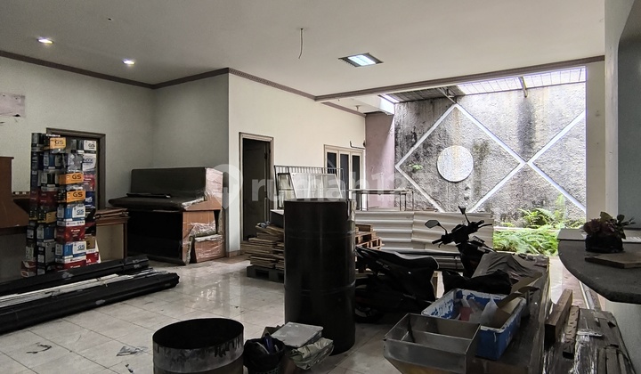 Rumah Boulevard Puri Indah Cocok Usaha